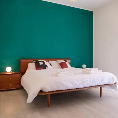 Vr Saint Lucy Vérone